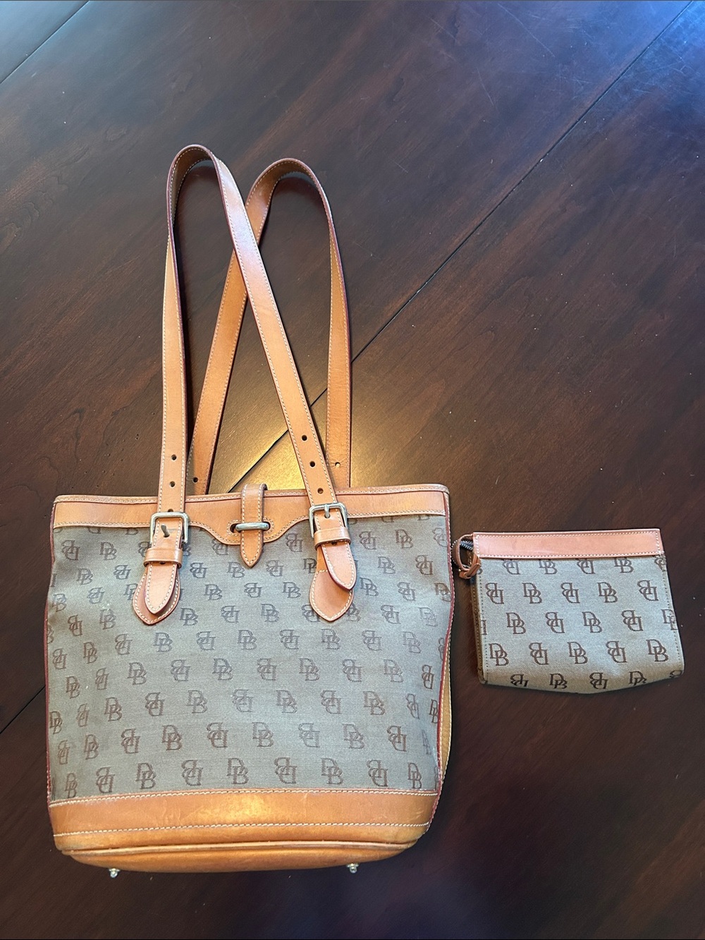 Vintage Dooney and Bourne bucket bag and makeup bag set